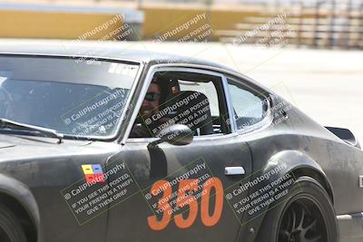 media/May-18-2022-Open Track Racing (Wed) [[f96b7d3cf4]]/Around the Pits/